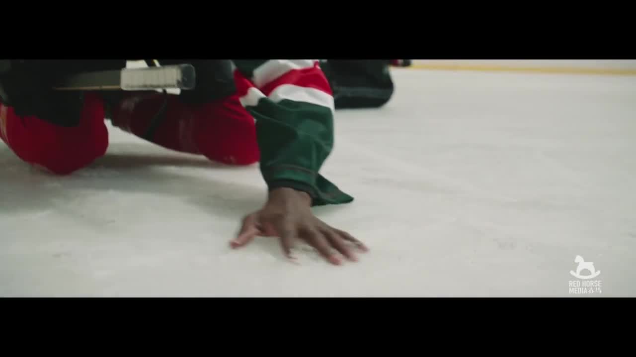 阿里巴巴创意宣传片《Hockey》